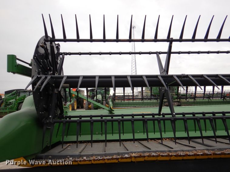 image for item DN5395 2020 John Deere 740FD HydraFlex  flex draper head