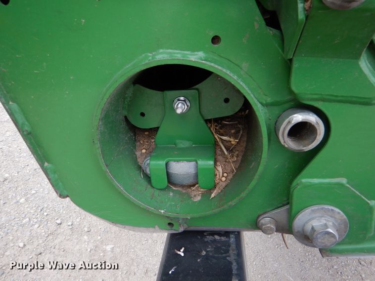 image for item DN5395 2020 John Deere 740FD HydraFlex  flex draper head