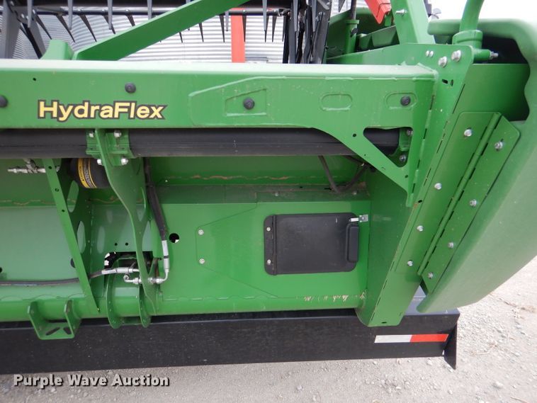 image for item DN5395 2020 John Deere 740FD HydraFlex  flex draper head