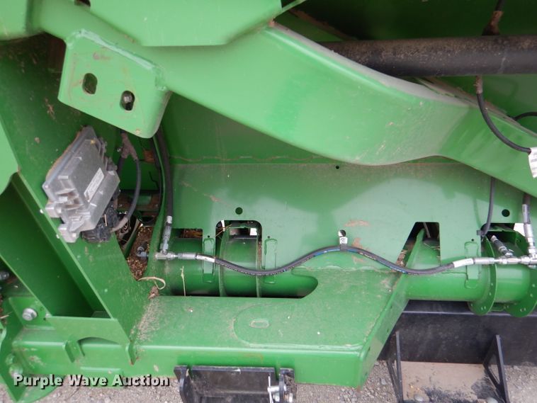 image for item DN5395 2020 John Deere 740FD HydraFlex  flex draper head