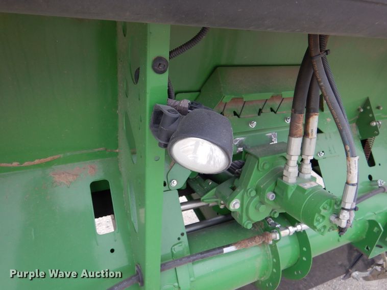 image for item DN5395 2020 John Deere 740FD HydraFlex  flex draper head