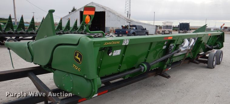 image for item DN5396 2019 John Deere 712C  corn head