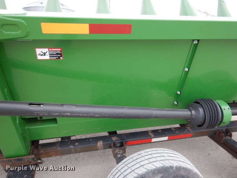 image for item DN5396 2019 John Deere 712C  corn head