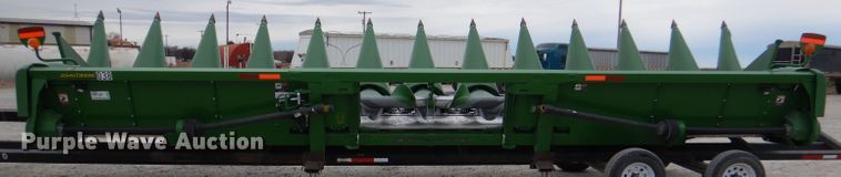 image for item DN5397 2020 John Deere 712C  corn head
