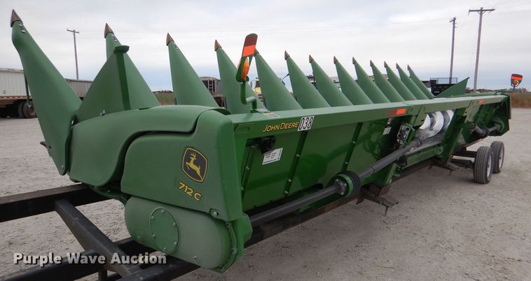 image for item DN5397 2020 John Deere 712C  corn head