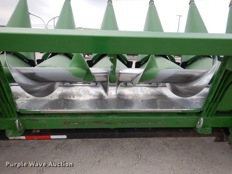 image for item DN5397 2020 John Deere 712C  corn head