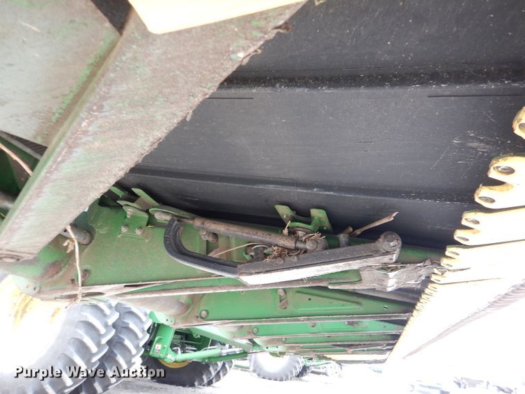 image for item DN5402 2020 John Deere 740FD HydraFlex  flex draper head
