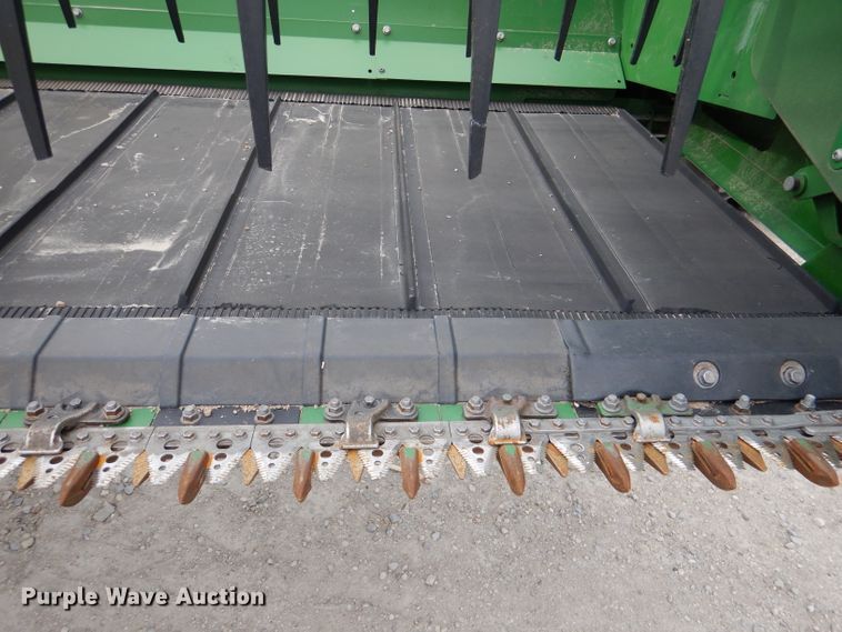 image for item DN5402 2020 John Deere 740FD HydraFlex  flex draper head