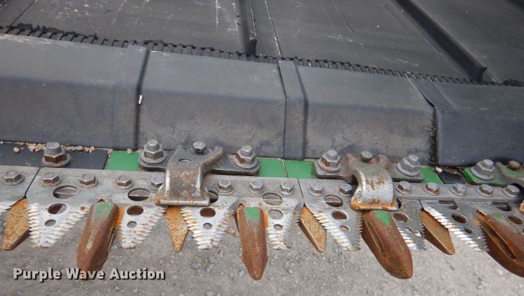 image for item DN5402 2020 John Deere 740FD HydraFlex  flex draper head