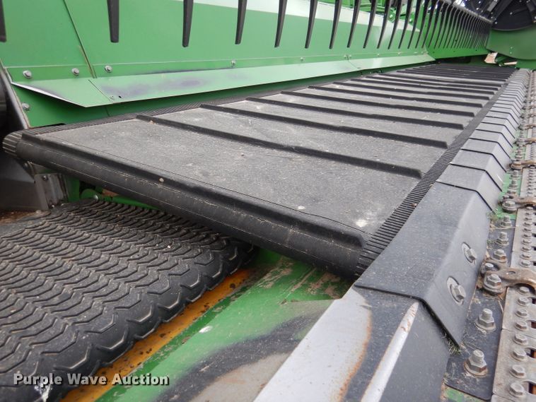 image for item DN5402 2020 John Deere 740FD HydraFlex  flex draper head