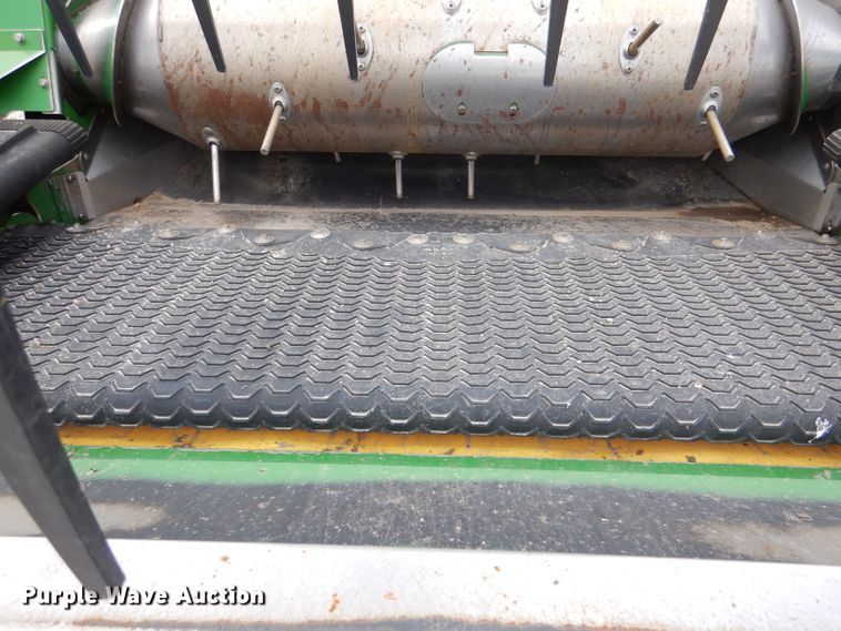 image for item DN5402 2020 John Deere 740FD HydraFlex  flex draper head