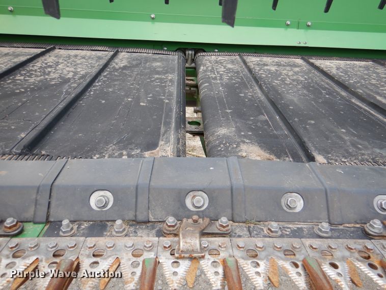 image for item DN5402 2020 John Deere 740FD HydraFlex  flex draper head