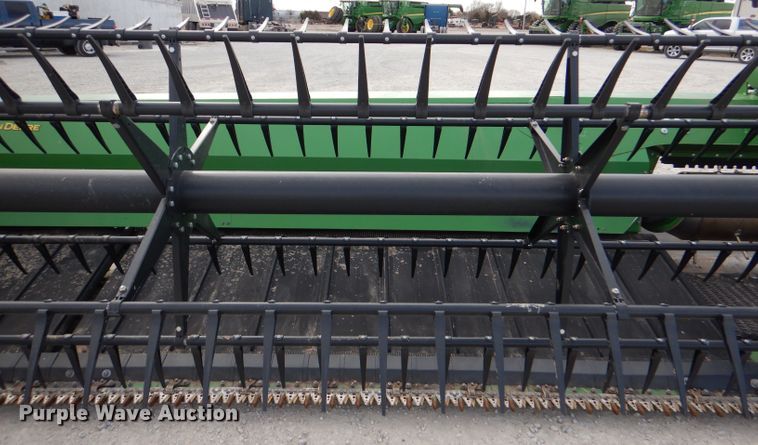 image for item DN5402 2020 John Deere 740FD HydraFlex  flex draper head