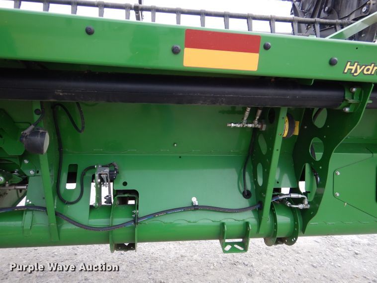 image for item DN5402 2020 John Deere 740FD HydraFlex  flex draper head