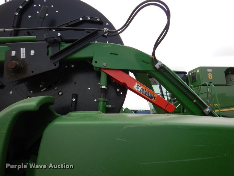 image for item DN5402 2020 John Deere 740FD HydraFlex  flex draper head