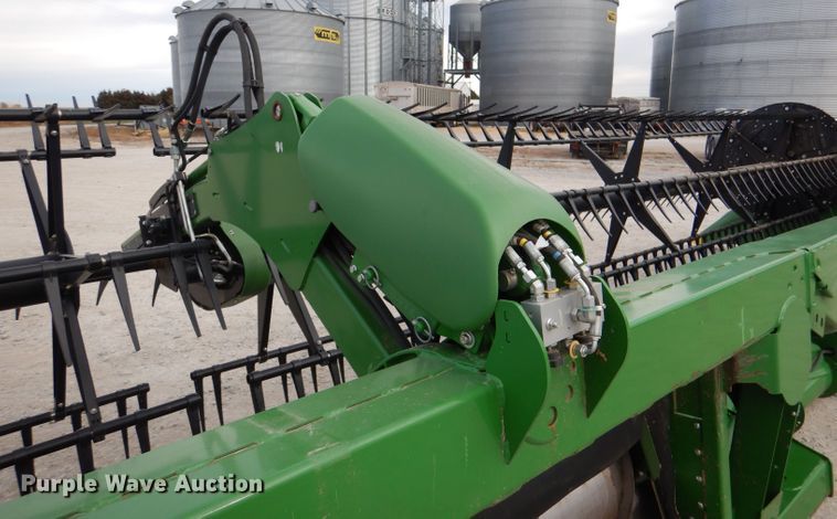 image for item DN5402 2020 John Deere 740FD HydraFlex  flex draper head