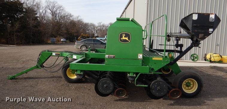 image for item DN5427 John Deere 1590  grain drill