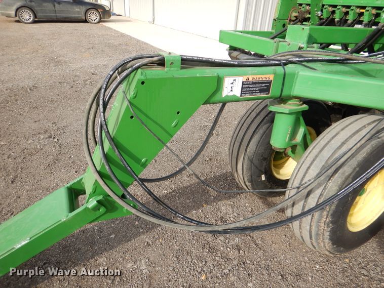 image for item DN5427 John Deere 1590  grain drill