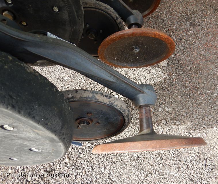 image for item DN5427 John Deere 1590  grain drill