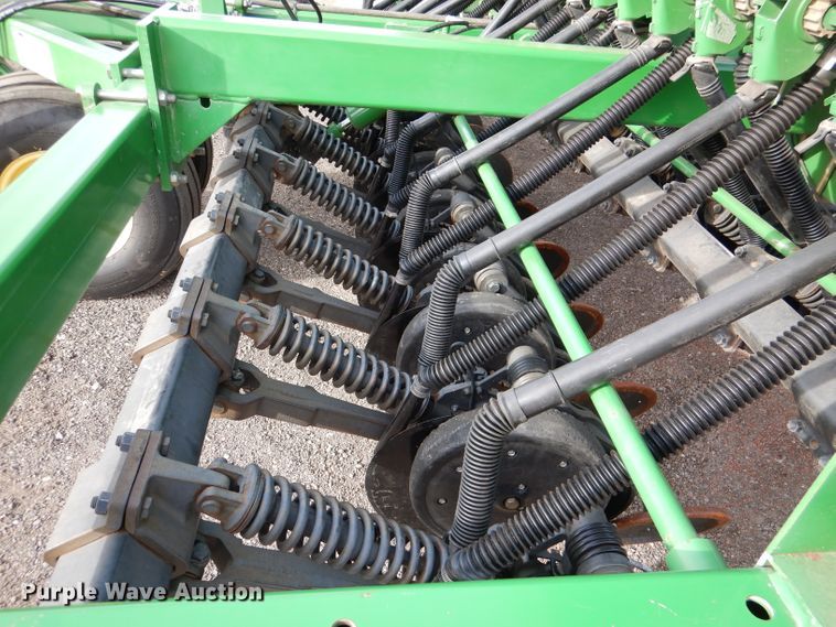 image for item DN5427 John Deere 1590  grain drill