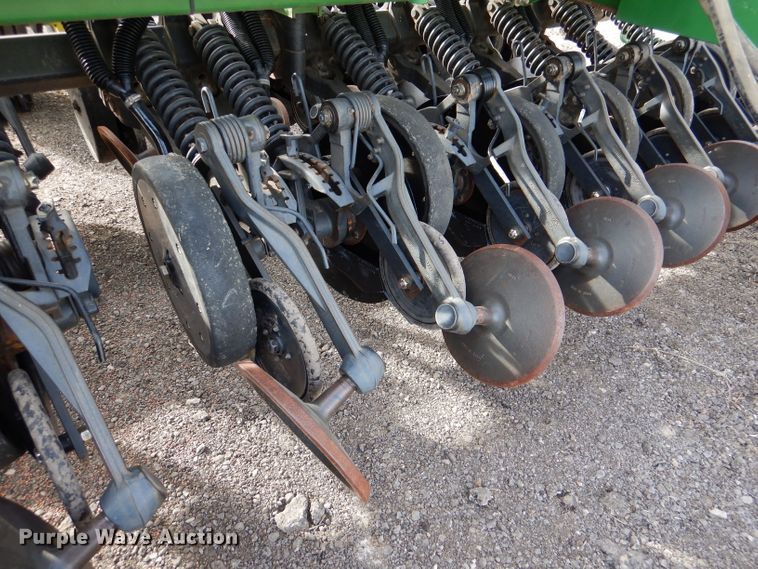 image for item DN5427 John Deere 1590  grain drill