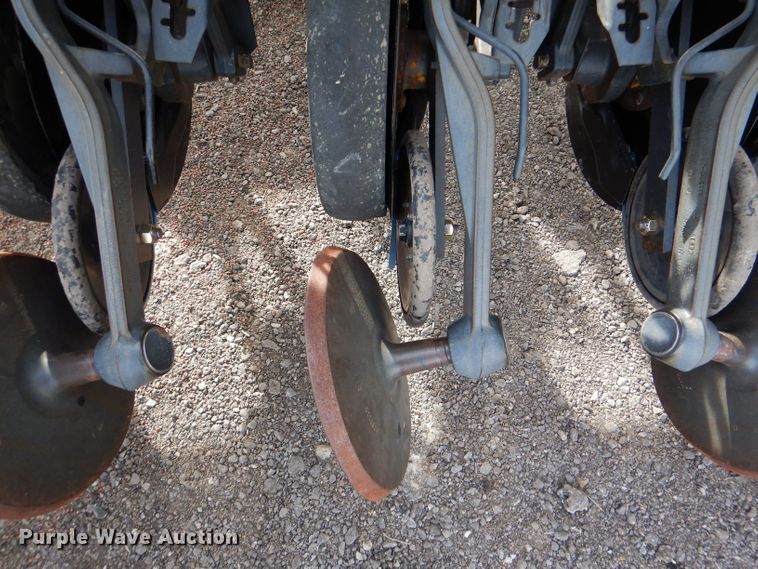 image for item DN5427 John Deere 1590  grain drill