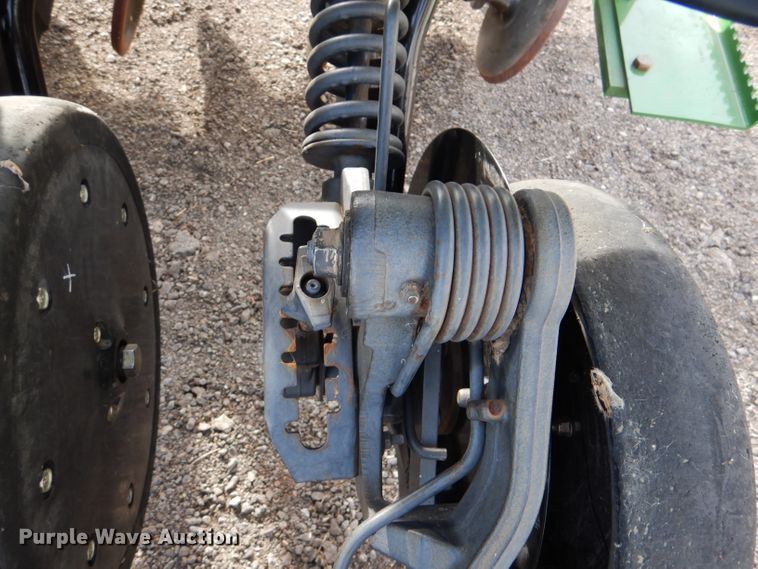 image for item DN5427 John Deere 1590  grain drill