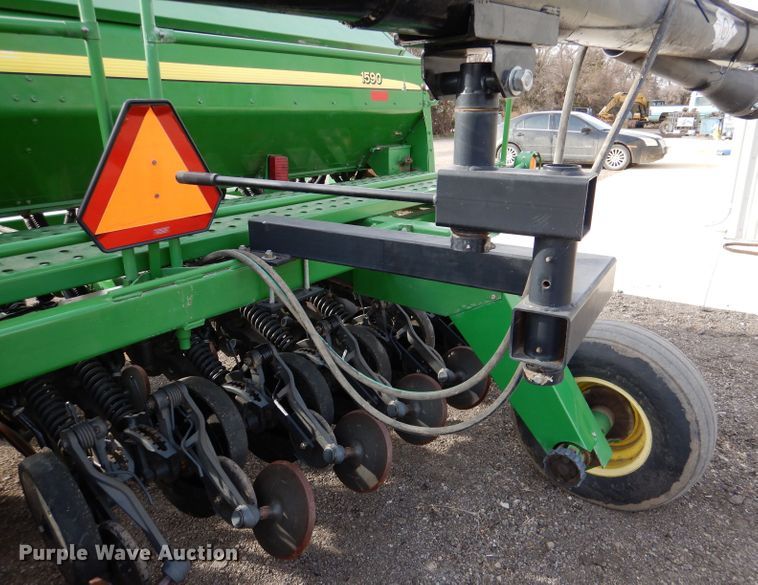image for item DN5427 John Deere 1590  grain drill