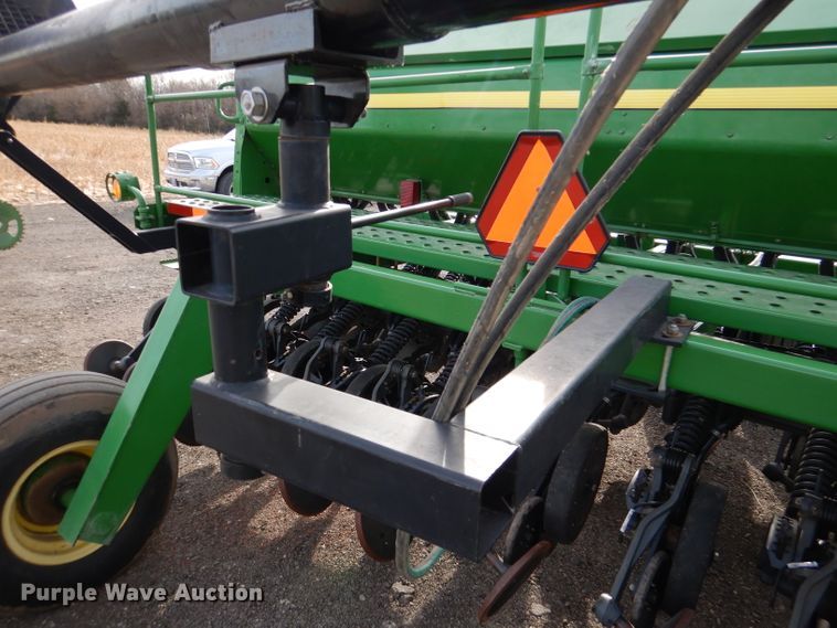 image for item DN5427 John Deere 1590  grain drill