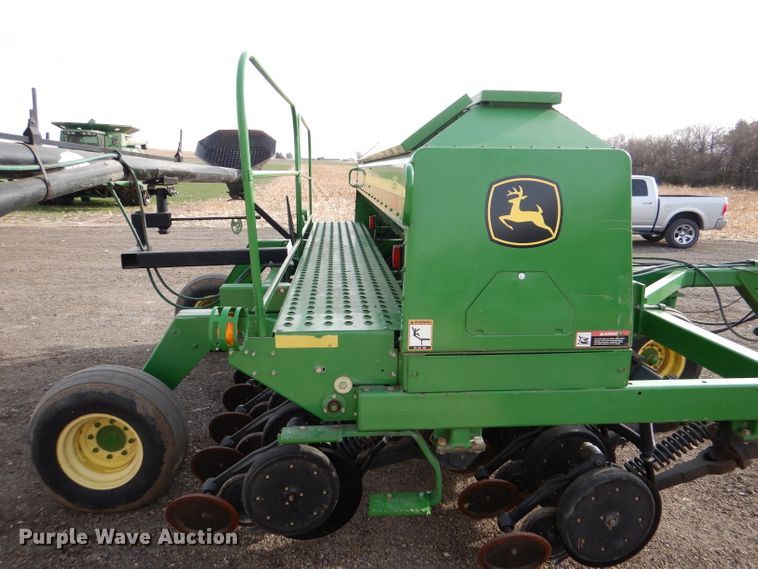 image for item DN5427 John Deere 1590  grain drill