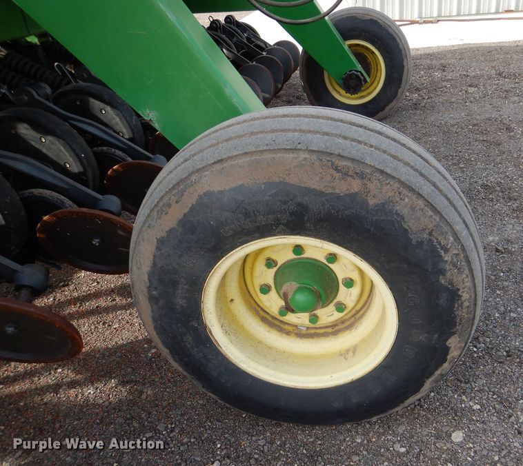 image for item DN5427 John Deere 1590  grain drill
