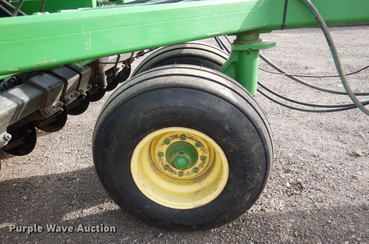 image for item DN5427 John Deere 1590  grain drill