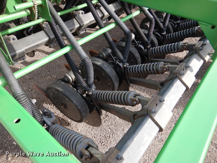 image for item DN5427 John Deere 1590  grain drill