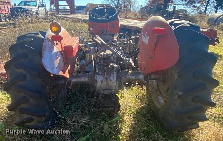 image for item DN6575 1996 Massey Ferguson 390T  tractor