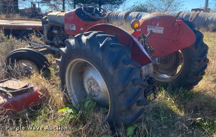 image for item DN6575 1996 Massey Ferguson 390T  tractor