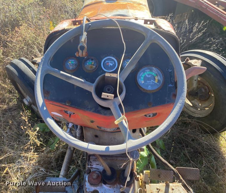 image for item DN6575 1996 Massey Ferguson 390T  tractor