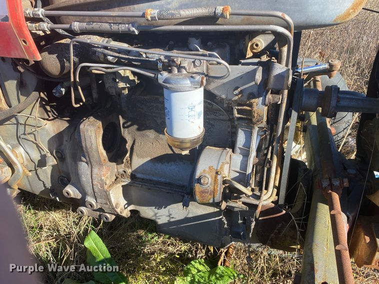 image for item DN6575 1996 Massey Ferguson 390T  tractor