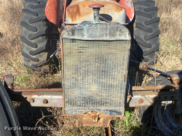 image for item DN6575 1996 Massey Ferguson 390T  tractor