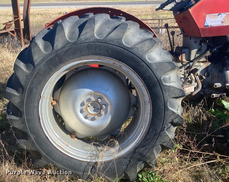 image for item DN6575 1996 Massey Ferguson 390T  tractor