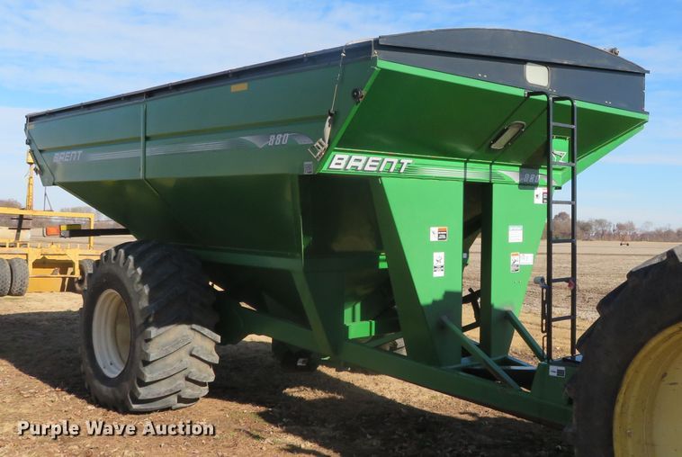 image for item DN7843 Brent 880  grain cart