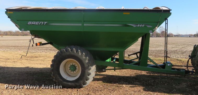 image for item DN7843 Brent 880  grain cart