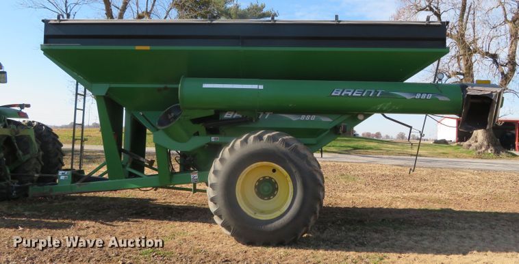 image for item DN7843 Brent 880  grain cart