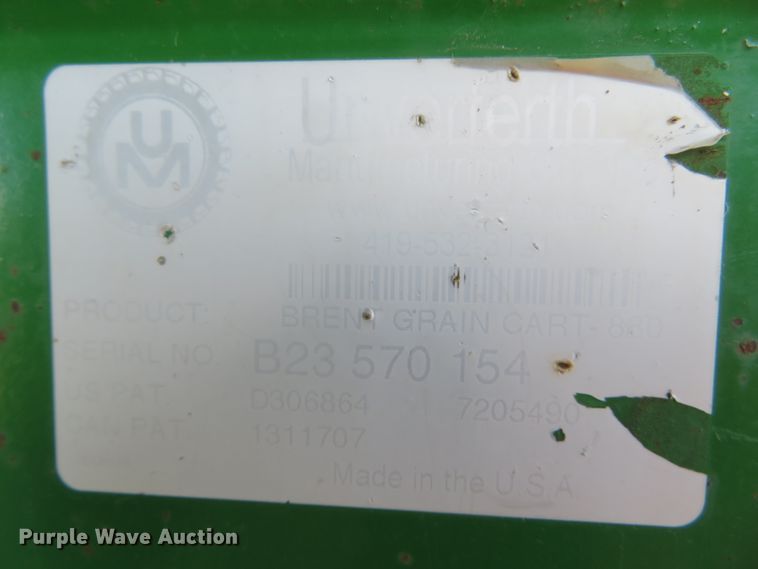 image for item DN7843 Brent 880  grain cart