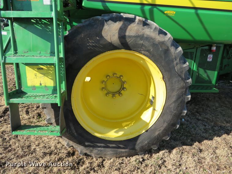 image for item DN7844 2010 John Deere 9770 STS  RWA combine