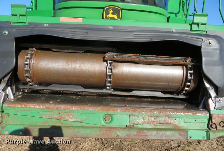 image for item DN7844 2010 John Deere 9770 STS  RWA combine