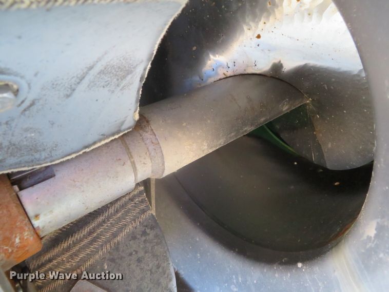 image for item DN7844 2010 John Deere 9770 STS  RWA combine