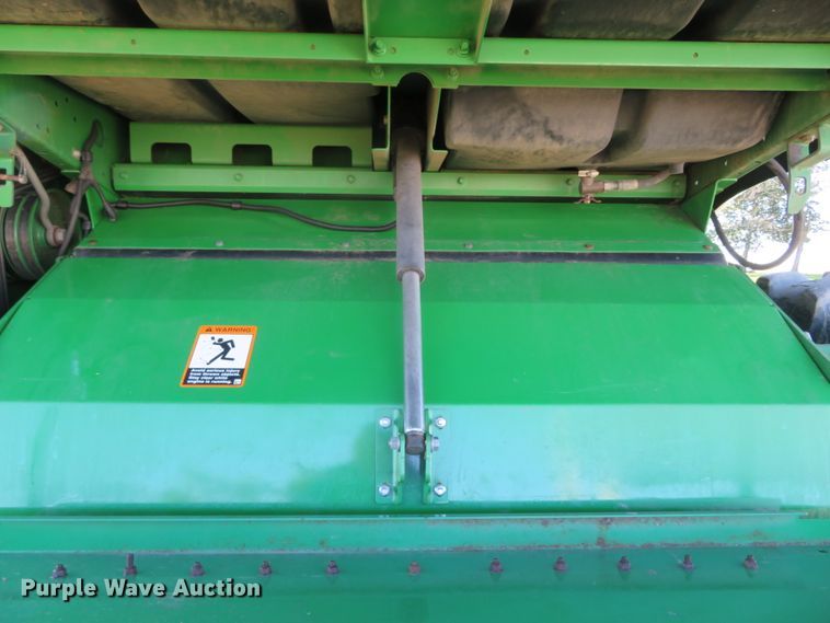 image for item DN7844 2010 John Deere 9770 STS  RWA combine