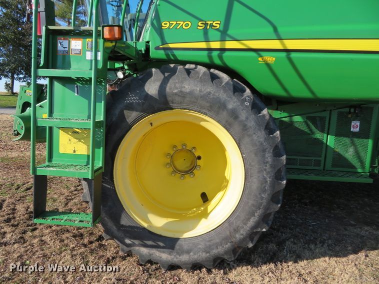 image for item DN7845 2010 John Deere 9770 STS  RWA combine