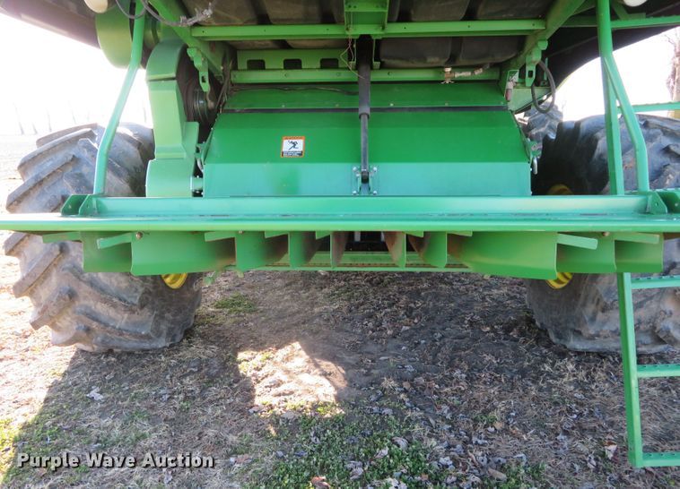 image for item DN7845 2010 John Deere 9770 STS  RWA combine