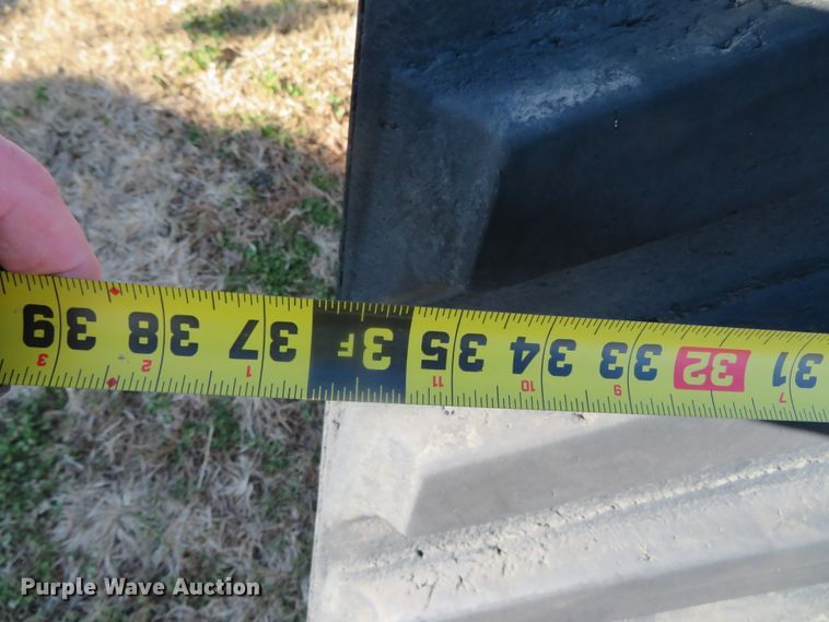 image for item DN7847 ATI AT5000  tracks